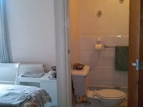 Abbey Lodge Guest House Southampton 2*,